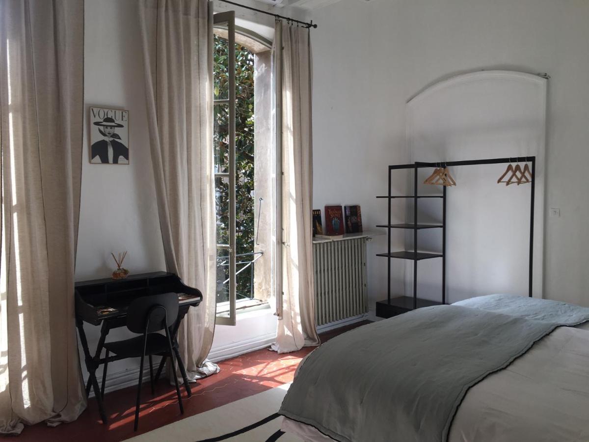 La Chapelle Sur La Sorgue Bed & Breakfast L'Isle-sur-la-Sorgue Exterior photo
